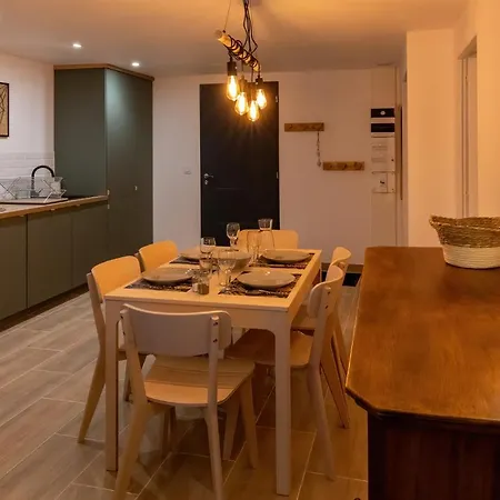 De Clelia Apartment *