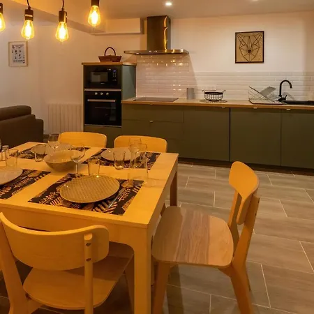 De Clelia Акс-ле-Терм