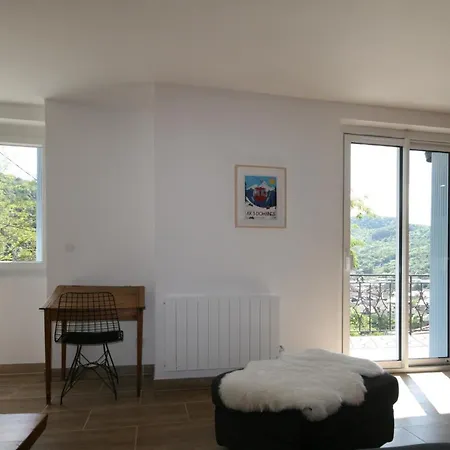 De Clelia Apartment *